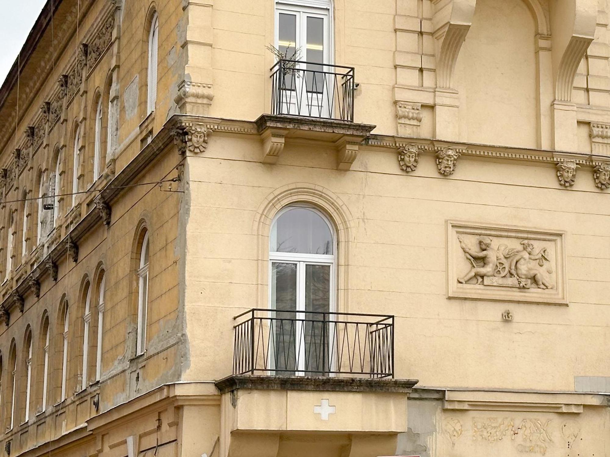 Sunny Castle Apartment 布达佩斯 外观 照片